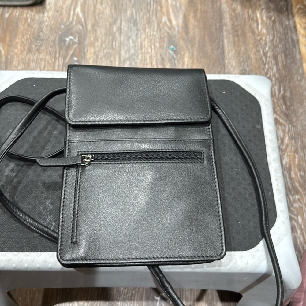 Men’s black, leather small organizers
